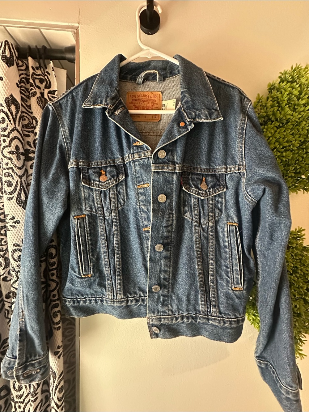 Levi's Light Blue Denim Jacket with Tan Leather Patch